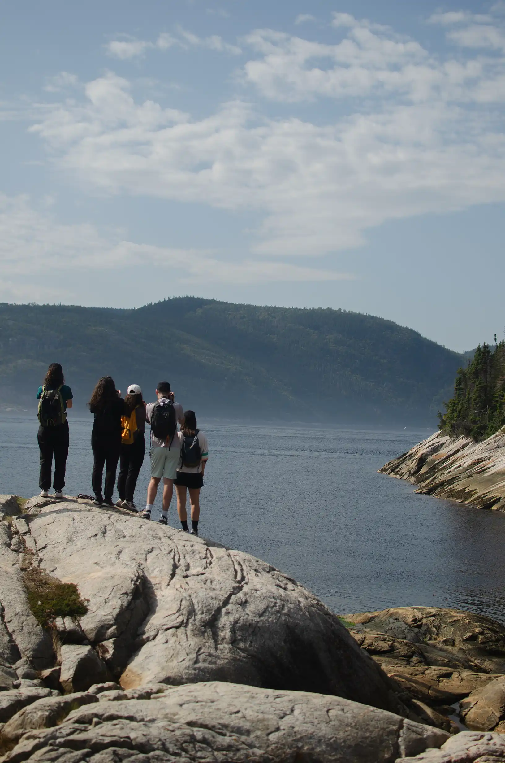 quebec/Canada-020-3264 x 4928.webp